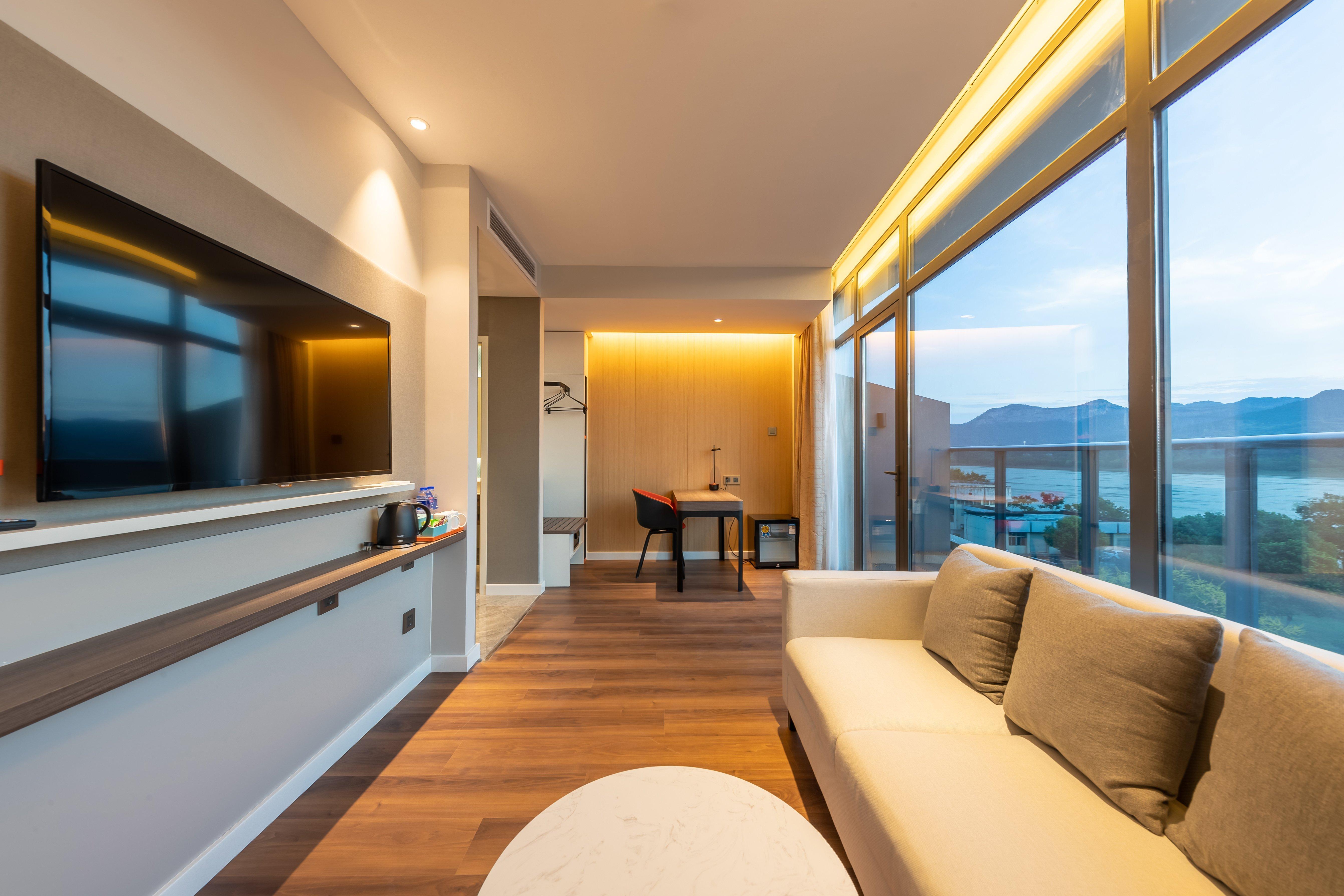 Holiday Inn Express Yichang Riverside By Ihg Eksteriør bilde