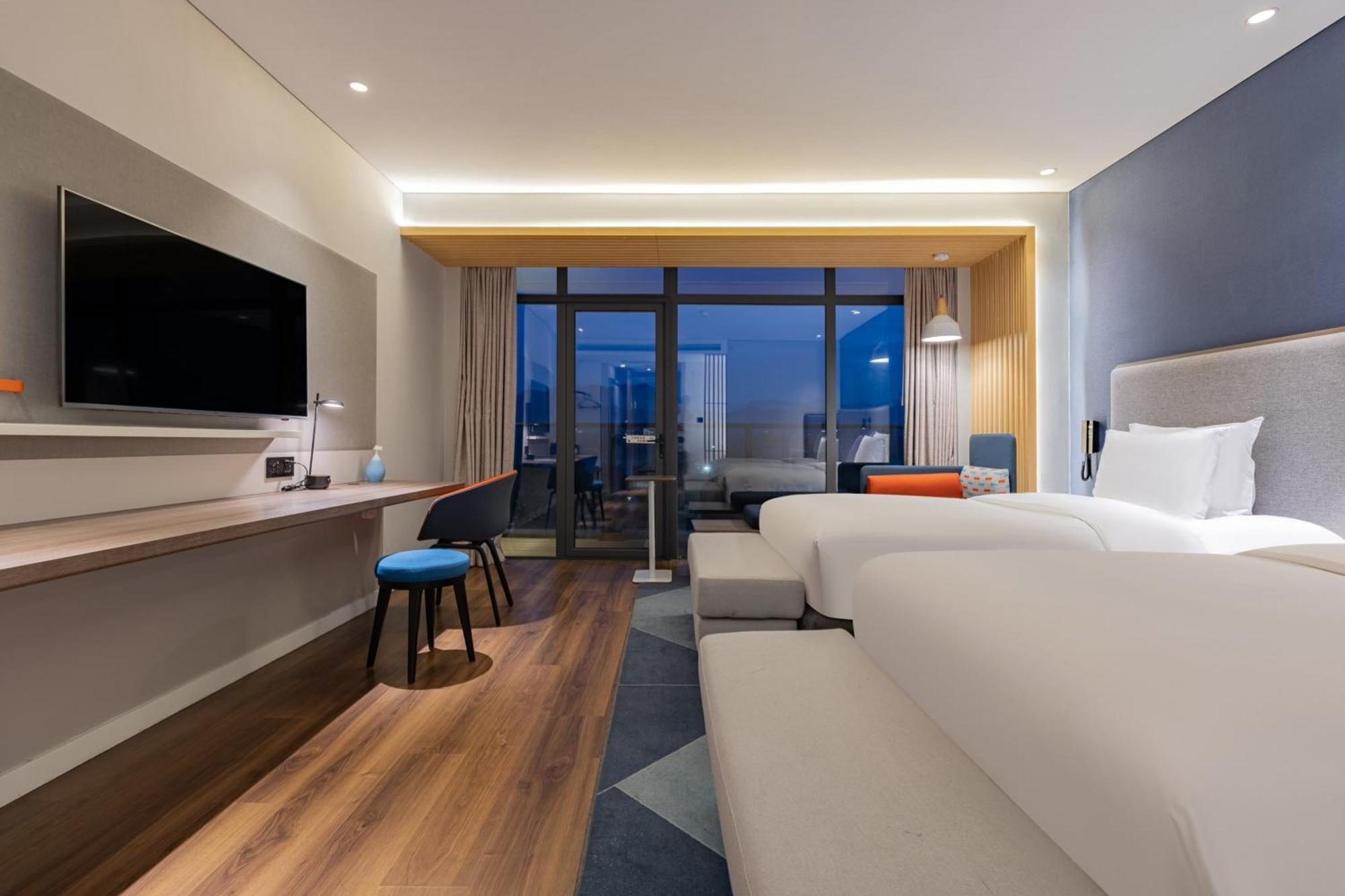 Holiday Inn Express Yichang Riverside By Ihg Eksteriør bilde