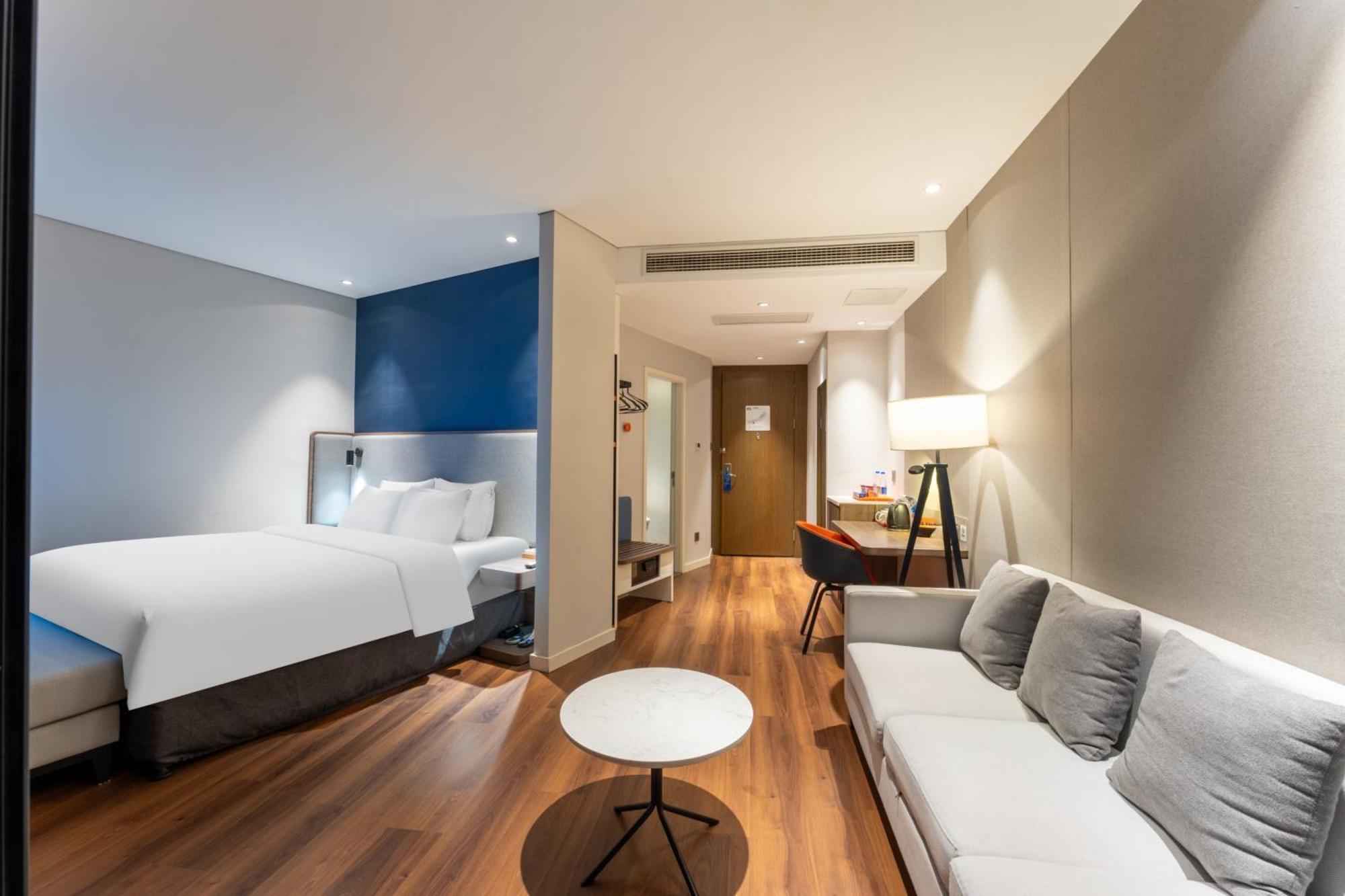 Holiday Inn Express Yichang Riverside By Ihg Eksteriør bilde