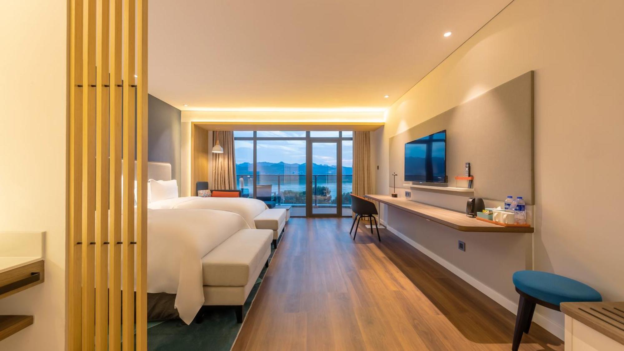Holiday Inn Express Yichang Riverside By Ihg Eksteriør bilde